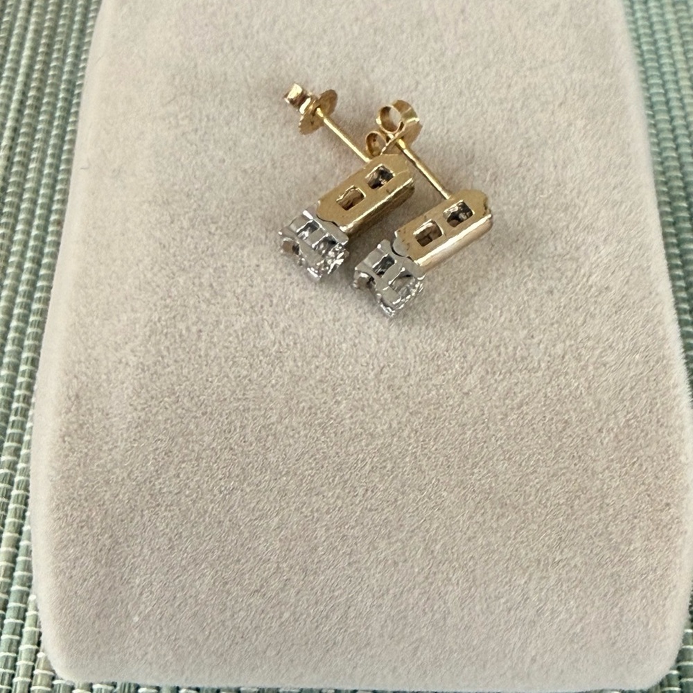14k Yellow Gold Natural Diamond Stud Earrings (.28 TCW) - Picture 3 of 6